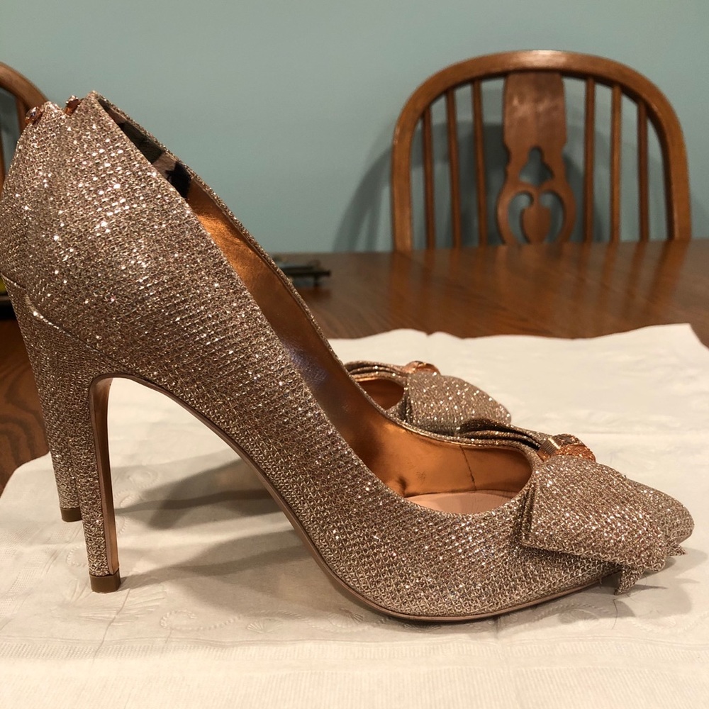 Ted Baker London Asellyl Rose Gold pumps.